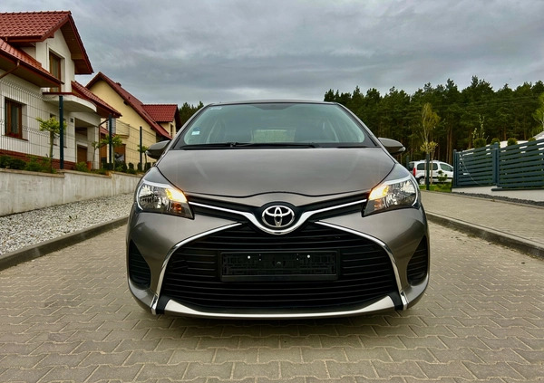 Toyota Yaris cena 37900 przebieg: 32700, rok produkcji 2016 z Chodzież małe 154